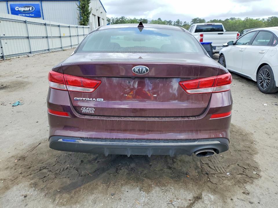 2020 Kia Optima მანქანა იყიდება აუქციონზე, vin: 5XXGT4L3XLG446971, აუქციონის ნომერი: 49807006
