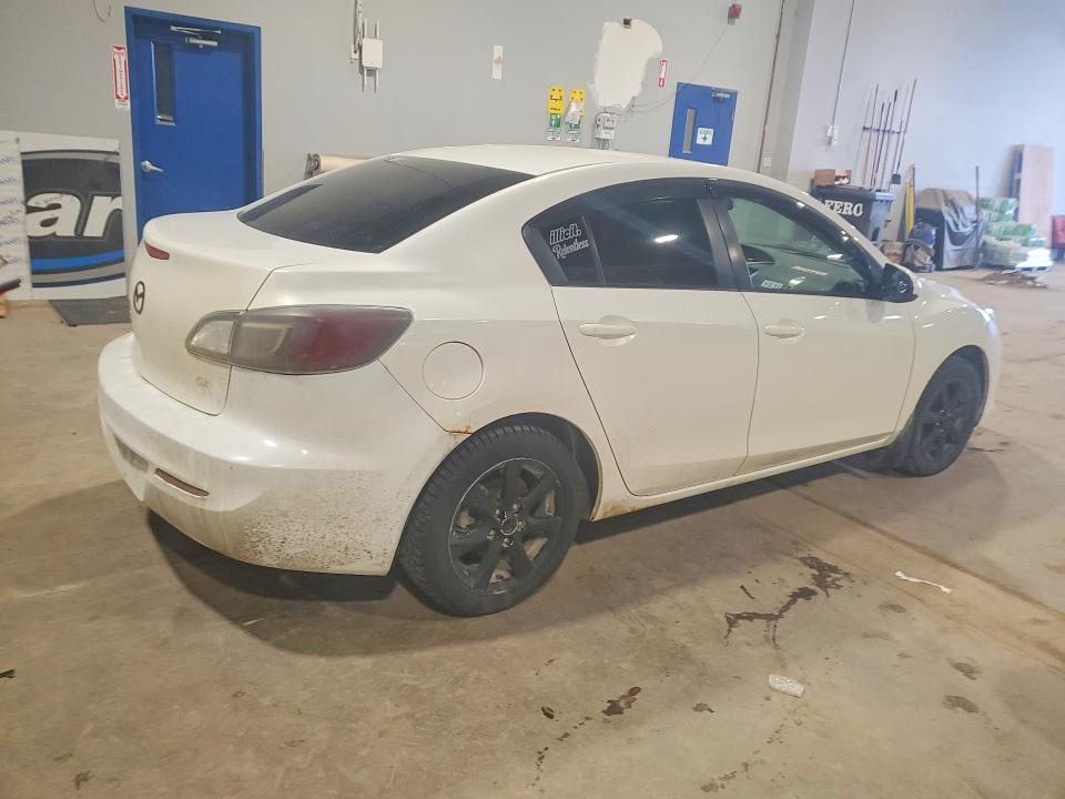 51085486 :رقم المزاد ، JM1BL1UF1D1736062 vin ، 2013 Mazda 3 مزاد بيع