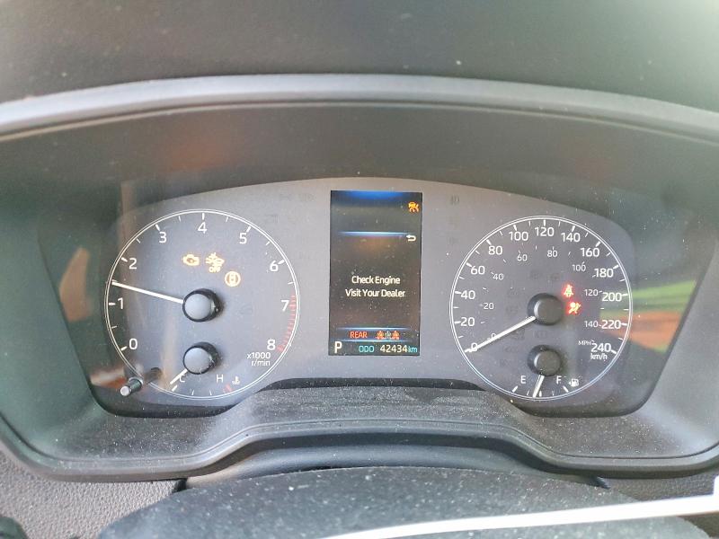 2025 Toyota Corolla Cross მანქანა იყიდება აუქციონზე, vin: 7MUCAAAG5SV139431, აუქციონის ნომერი: 48631026