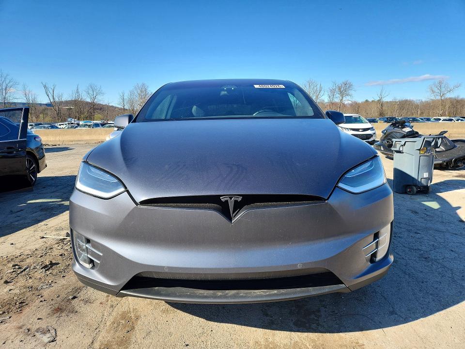 Продаж на аукціоні авто 2019 Tesla Model X, vin: 5YJXCAE47KF154359, номер лоту: 48024926