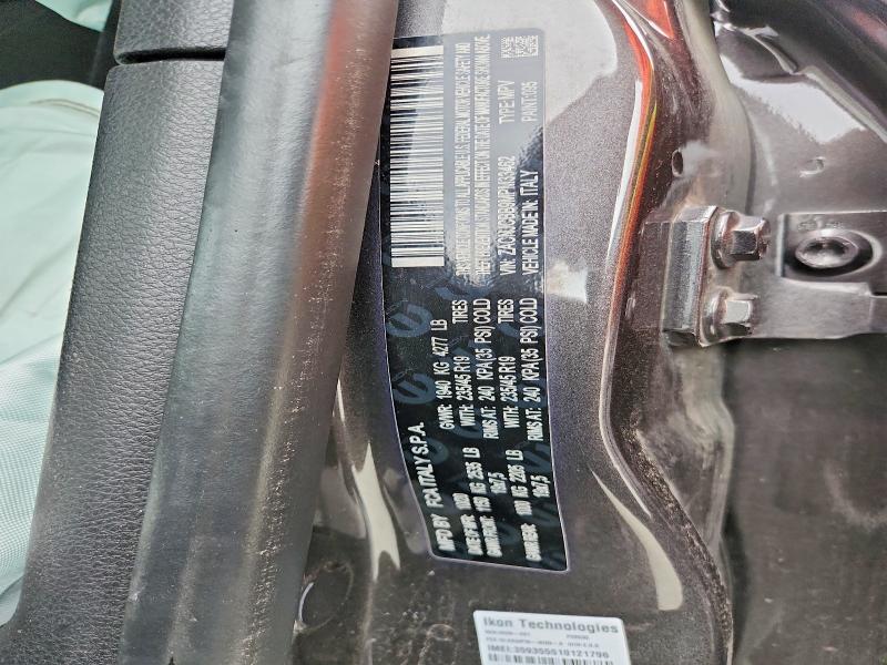 50184476 :رقم المزاد ، ZACNJCBB9MPM33462 vin ، 2021 Jeep Renegade مزاد بيع