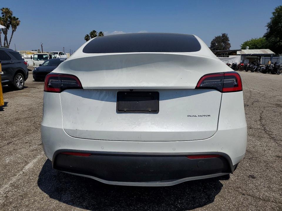 Продажа на аукционе авто 2020 Tesla Model Y, vin: 5YJYGDEE8LF052833, номер лота: 51879016