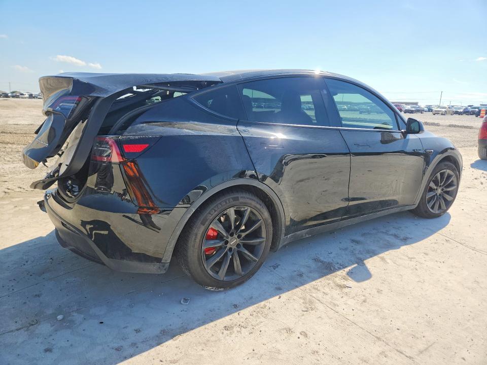 51081666 :رقم المزاد ، 7SAYGDEF7RF037406 vin ، 2024 Tesla Model Y مزاد بيع