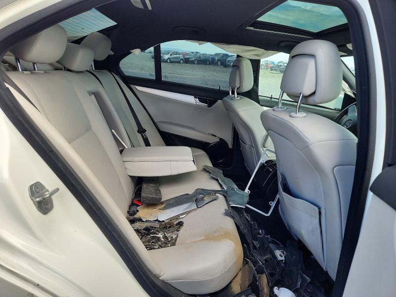 48984286 :رقم المزاد ، WDDGF5EB5BA414026 vin ، 2011 Mercedes-benz C مزاد بيع