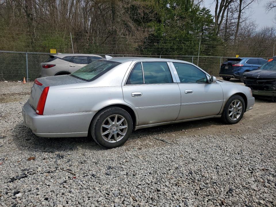 Продажа на аукционе авто 2010 Cadillac Dts, vin: 1G6KD5EYXAU128302, номер лота: 49119826