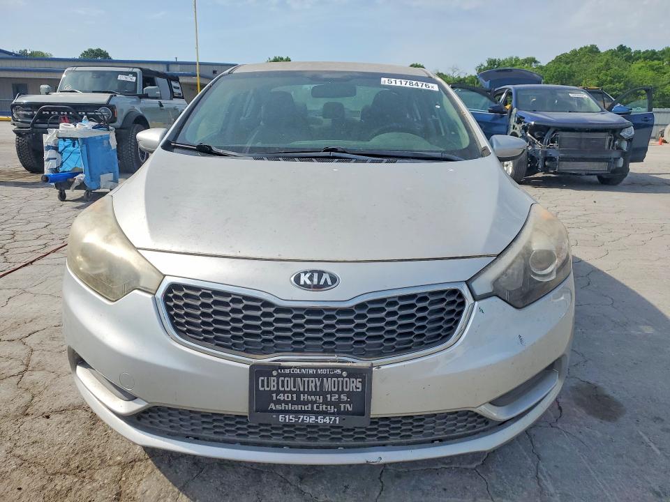 51178476 :رقم المزاد ، KNAFK4A61F5371806 vin ، 2015 Kia Forte مزاد بيع