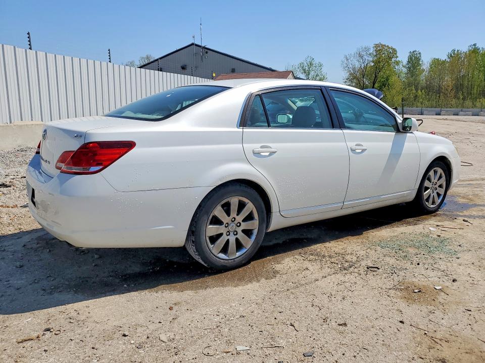 49484286 :رقم المزاد ، 4T1BK36B36U136844 vin ، 2006 Toyota Avalon مزاد بيع