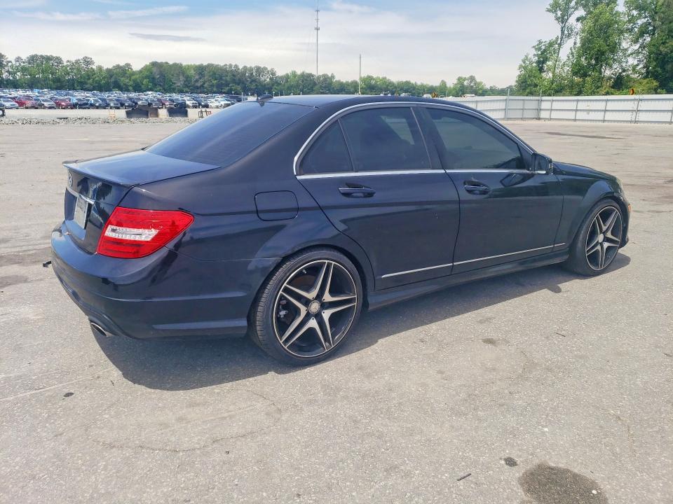 Продаж на аукціоні авто 2013 Mercedes-benz C, vin: WDDGF5HB2DA849522, номер лоту: 41628786