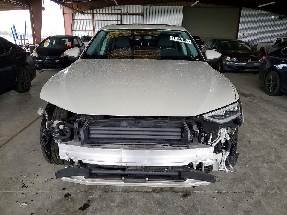 2022 Audi E-tron მანქანა იყიდება აუქციონზე, vin: WA11AAGE3NB034609, აუქციონის ნომერი: 48158106