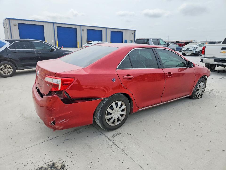 48407246 :رقم المزاد ، 4T1BF1FK0CU567923 vin ، 2012 Toyota Camry مزاد بيع