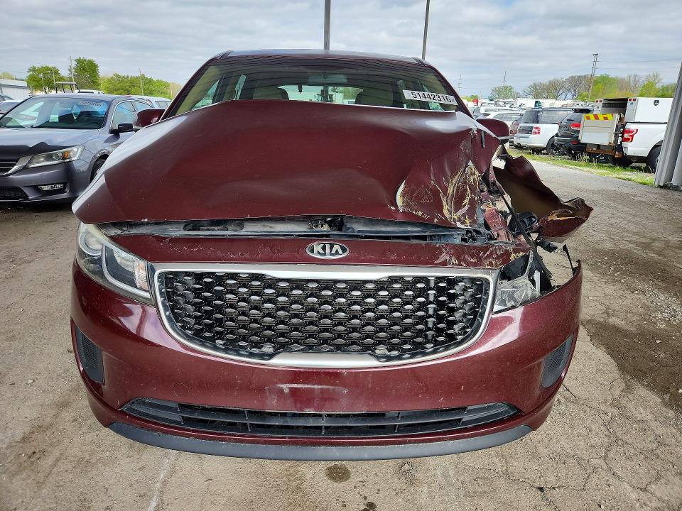 51442316 :رقم المزاد ، KNDMB5C12G6159784 vin ، 2016 Kia Sedona مزاد بيع