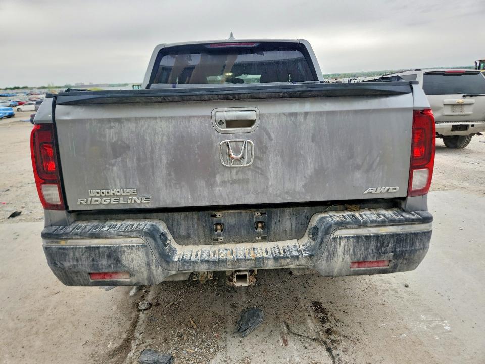 51612426 :رقم المزاد ، 5FPYK3F63HB032164 vin ، 2017 Honda Ridgeline مزاد بيع