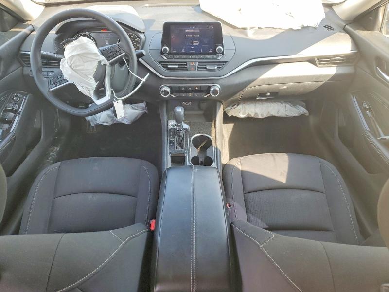 50522896 :رقم المزاد ، 1N4BL4DV9MN406144 vin ، 2021 Nissan Altima مزاد بيع