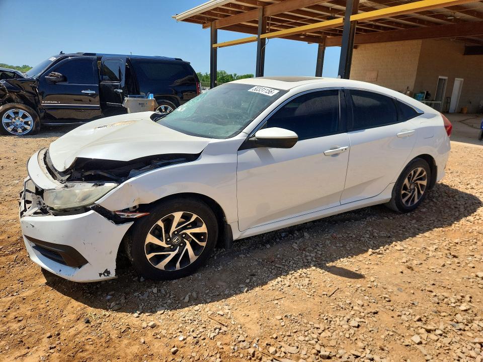 50331156 :رقم المزاد ، 19XFC2F72GE041961 vin ، 2016 Honda Civic مزاد بيع