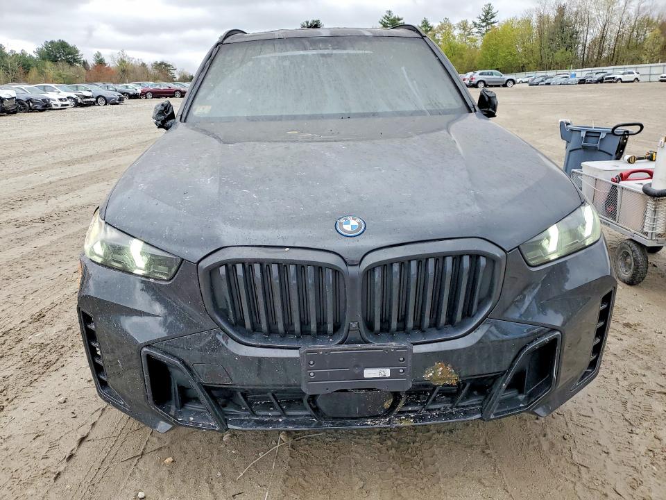 51814466 :رقم المزاد ، 5UX43EU04R9T30411 vin ، 2024 Bmw X5 مزاد بيع