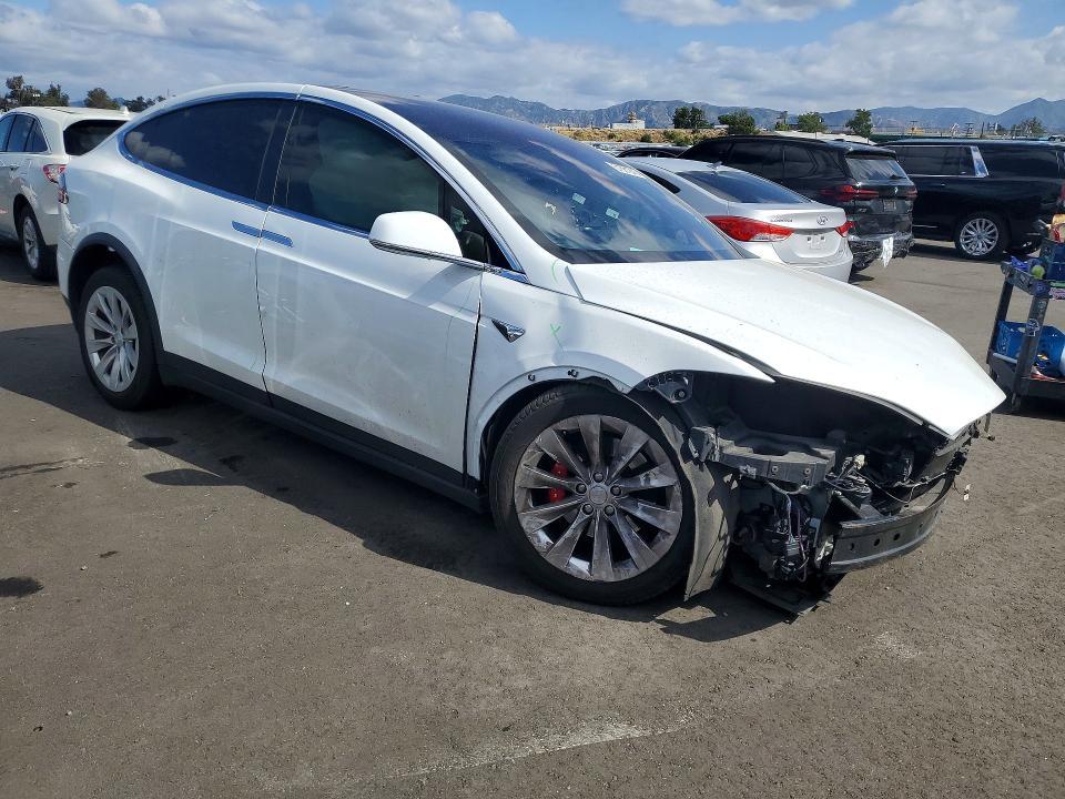 Aukcja sprzedaży 2018 Tesla Model X, vin: 5YJXCAE22JF102280, numer aukcji: 51381246