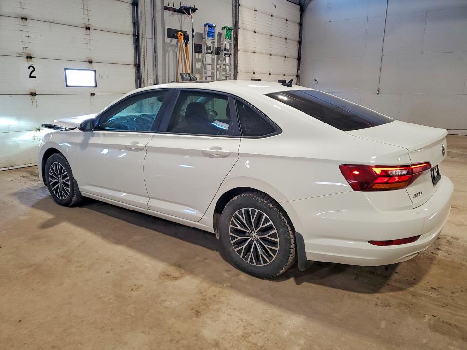 Продажа на аукционе авто 2019 Volkswagen Jetta 1.4 Tsi 4dr, vin: 3VWE57BU6KM275322, номер лота: 49171796