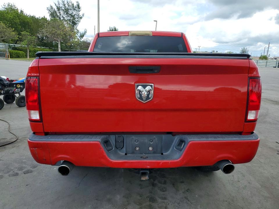 51619916 :رقم المزاد ، 1C6RR6KT4FS659016 vin ، 2015 Ram 1500 مزاد بيع