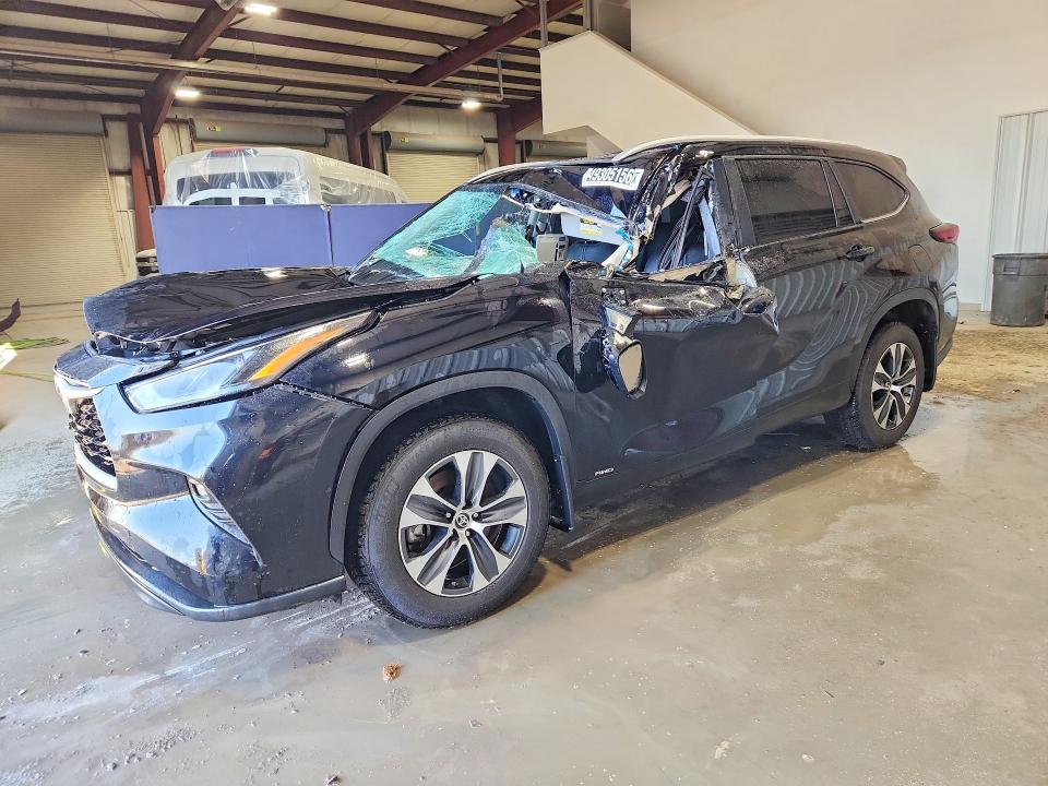 Продаж на аукціоні авто 2025 Toyota Highlander Hybrid, vin: 5TDKBRCH4SS668103, номер лоту: 49305156