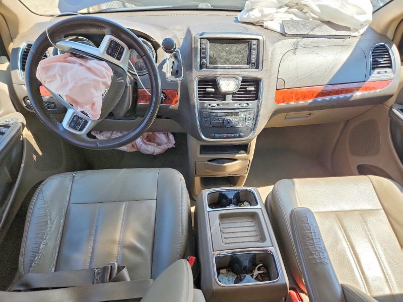 48535576 :رقم المزاد ، 2C4RC1BG6GR185461 vin ، 2016 Chrysler Town & Country مزاد بيع