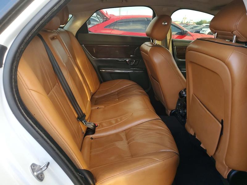 Продаж на аукціоні авто 2016 Jaguar Xj, vin: SAJWA1C74G8W01849, номер лоту: 49472546