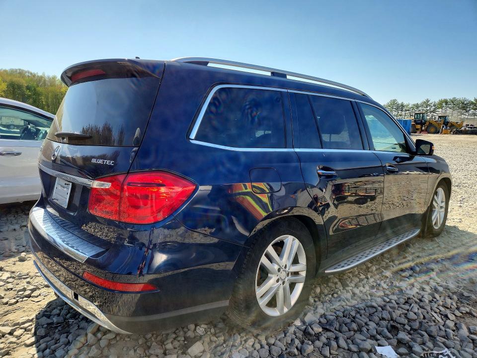 50641186 :رقم المزاد ، 4JGDF2EE2EA330882 vin ، 2014 Mercedes-benz Gl مزاد بيع