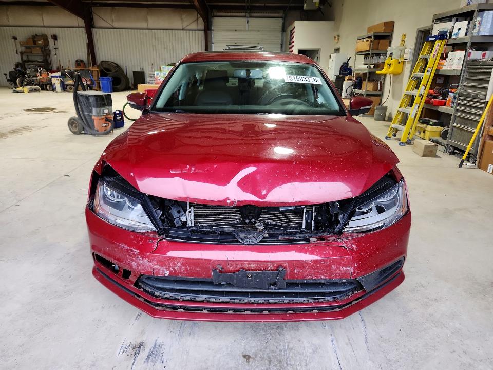 51603376 :رقم المزاد ، 3VWDB7AJ1HM362324 vin ، 2017 Volkswagen Jetta مزاد بيع