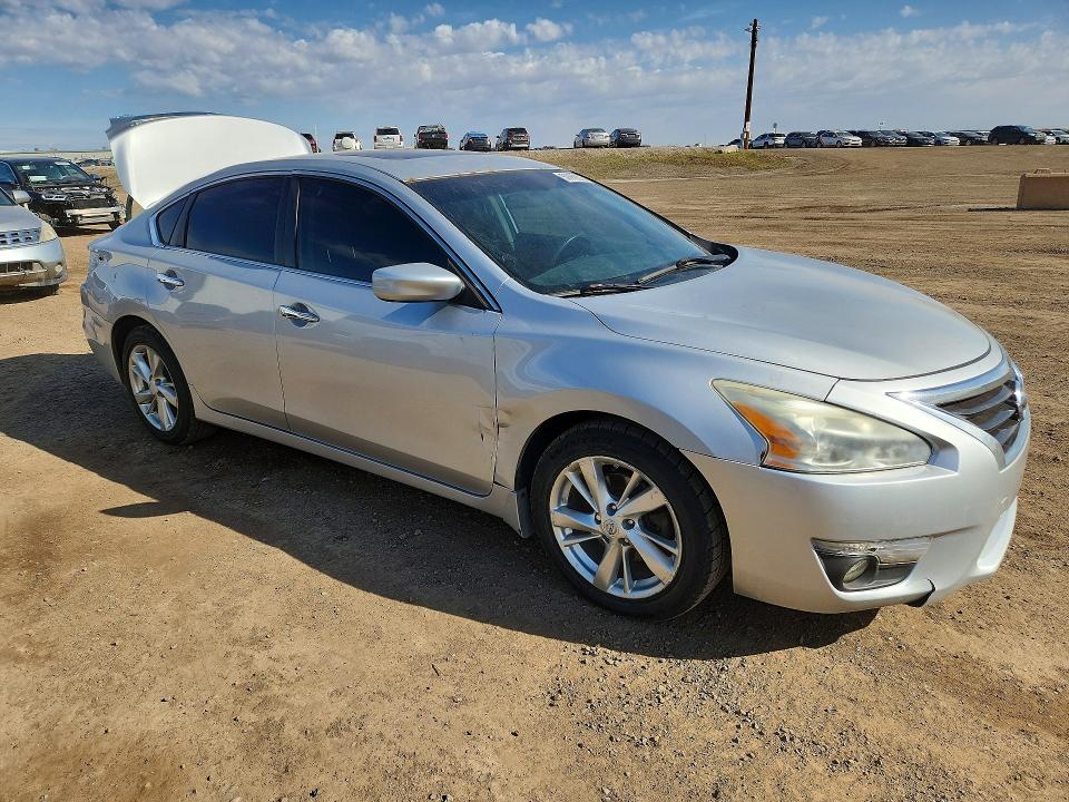 Продаж на аукціоні авто 2015 Nissan Altima, vin: 1N4AL3AP8FN310200, номер лоту: 50988826