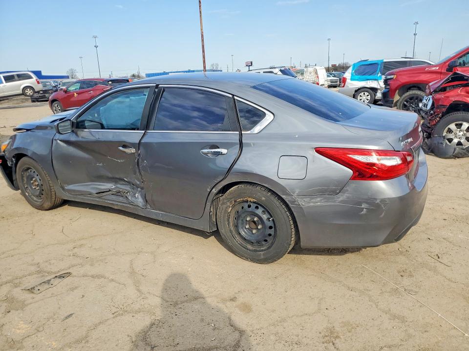 Продаж на аукціоні авто 2017 Nissan Altima, vin: 1N4AL3AP3HC114194, номер лоту: 50296946