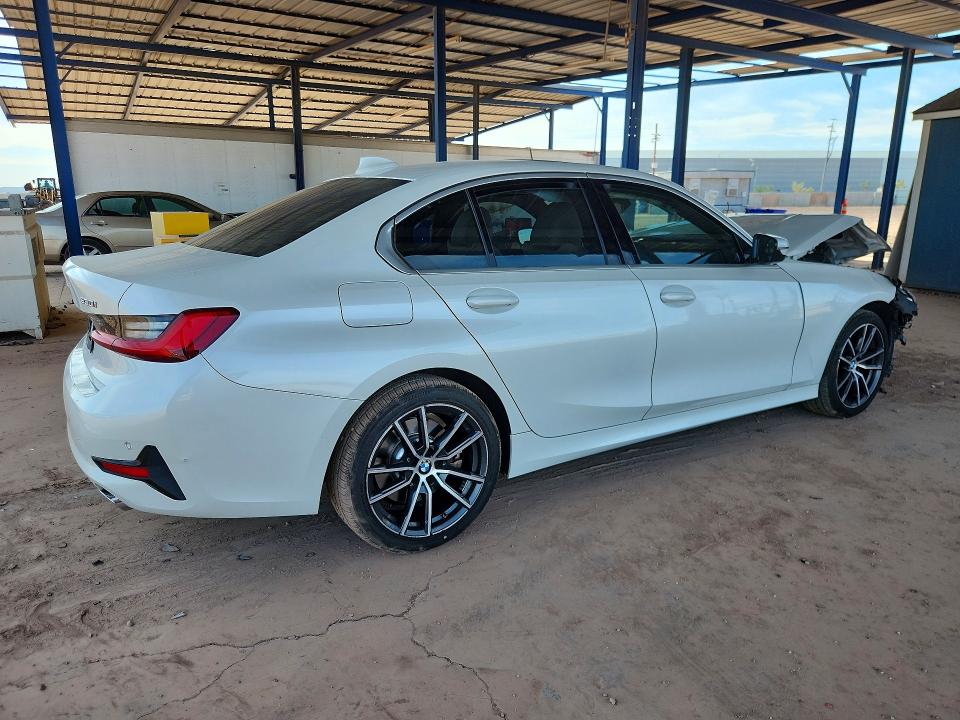 50807606 :رقم المزاد ، WBA5R1C59KAJ98516 vin ، 2019 Bmw 330i مزاد بيع