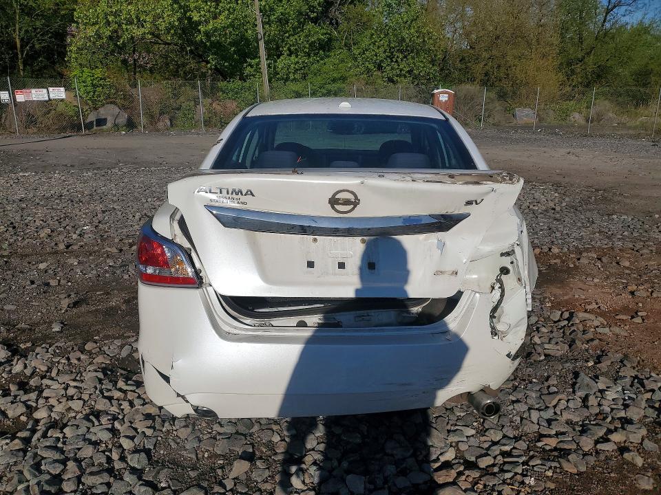 2014 Nissan Altima მანქანა იყიდება აუქციონზე, vin: 1N4AL3AP5EC133745, აუქციონის ნომერი: 51636956