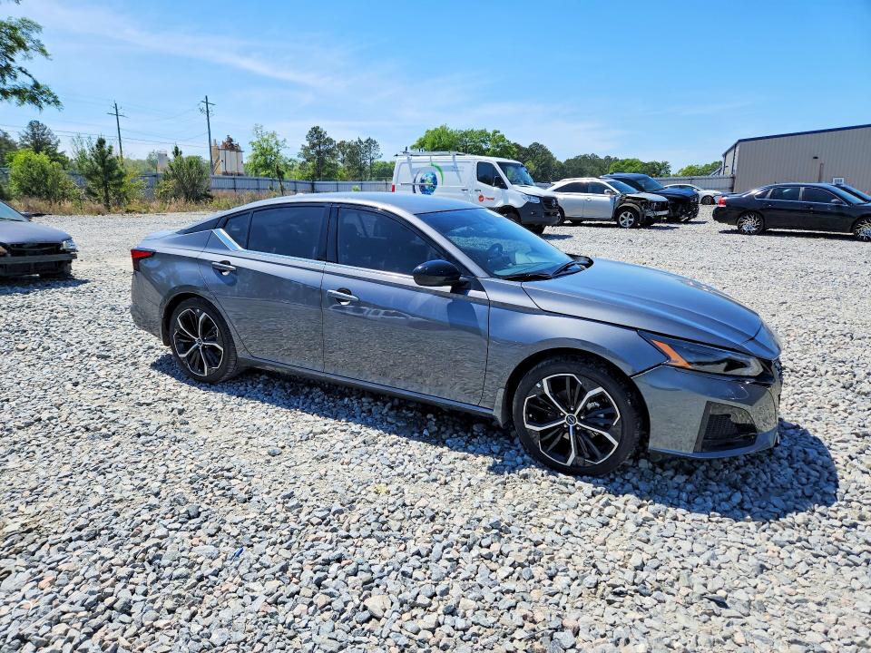 2025 Nissan Altima მანქანა იყიდება აუქციონზე, vin: 1N4BL4CV7SN420817, აუქციონის ნომერი: 48690836