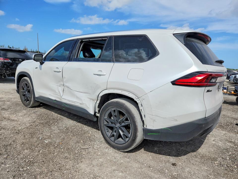 2024 Toyota Grand Highlander მანქანა იყიდება აუქციონზე, vin: 5TDAAAA50RS017182, აუქციონის ნომერი: 49489016