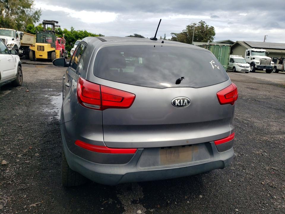 Продажа на аукционе авто 2016 Kia Sportage, vin: KNDPBCAC1G7873969, номер лота: 49672546
