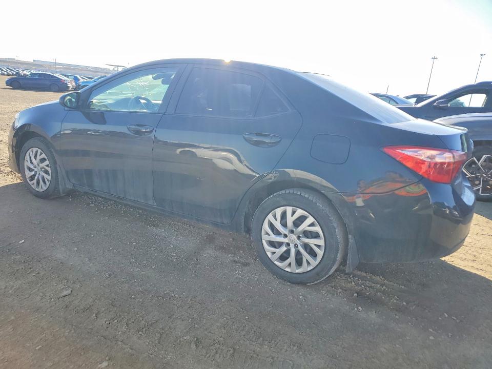 2018 Toyota Corolla მანქანა იყიდება აუქციონზე, vin: 2T1BURHE4JC056211, აუქციონის ნომერი: 51548756