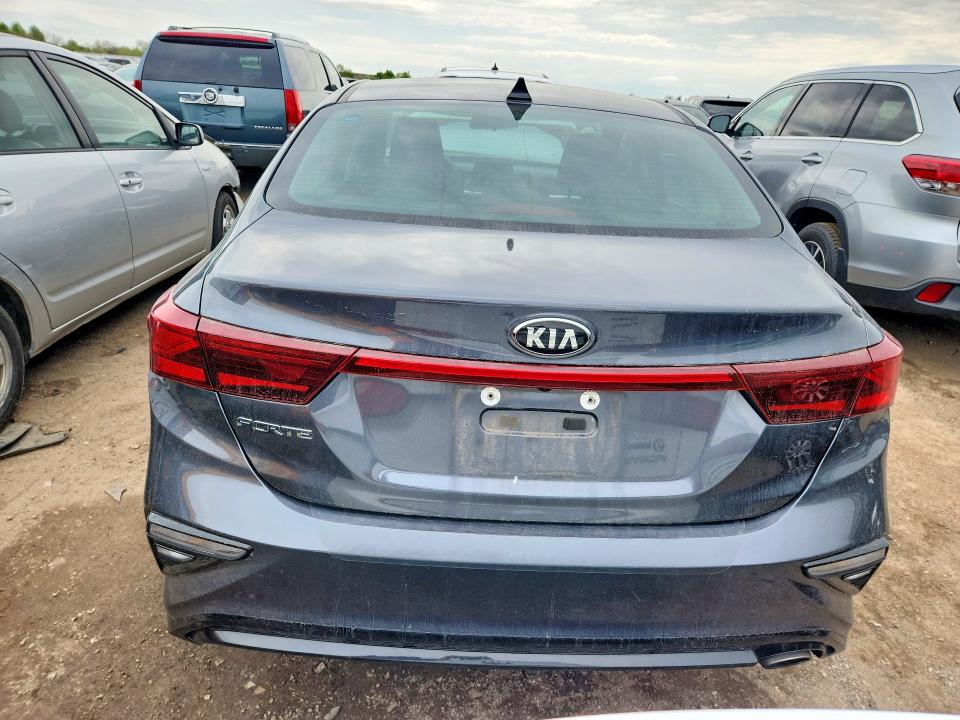 51620656 :رقم المزاد ، 3KPF24AD9LE241760 vin ، 2020 Kia Forte مزاد بيع