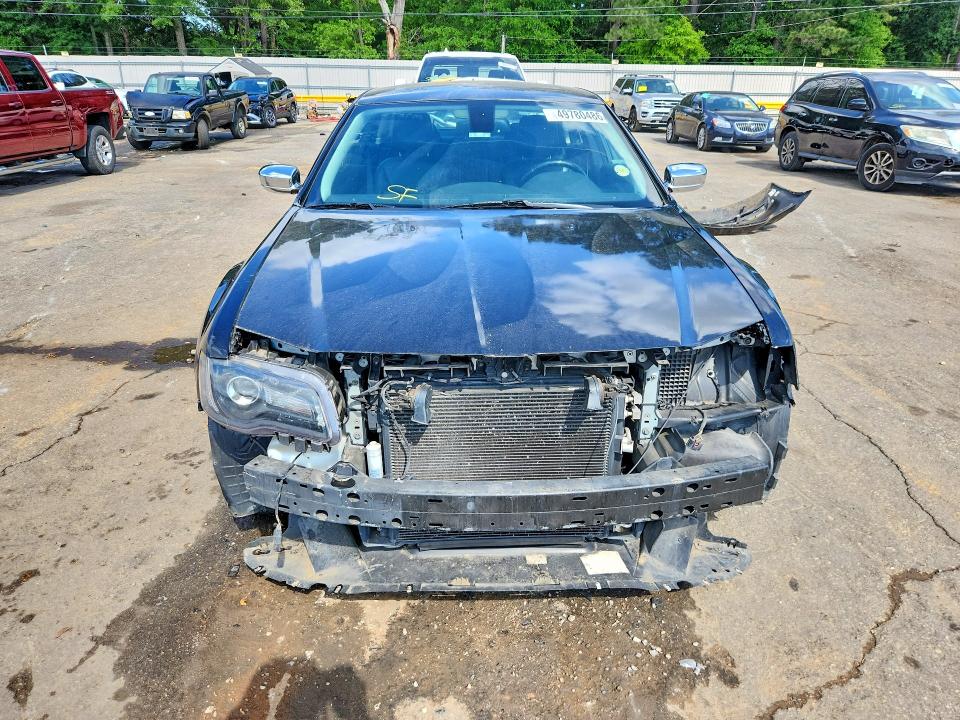 49780486 :رقم المزاد ، 2C3CCAEGXFH755911 vin ، 2015 Chrysler 300c مزاد بيع