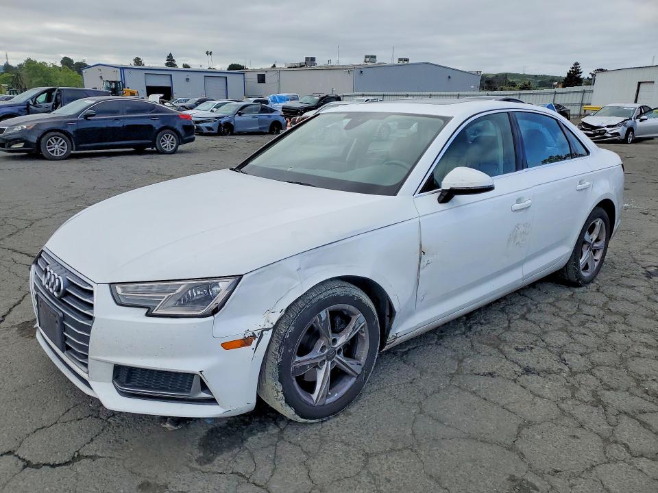 Продажа на аукционе авто 2019 Audi A4, vin: WAUGMAF45KA023030, номер лота: 49958446