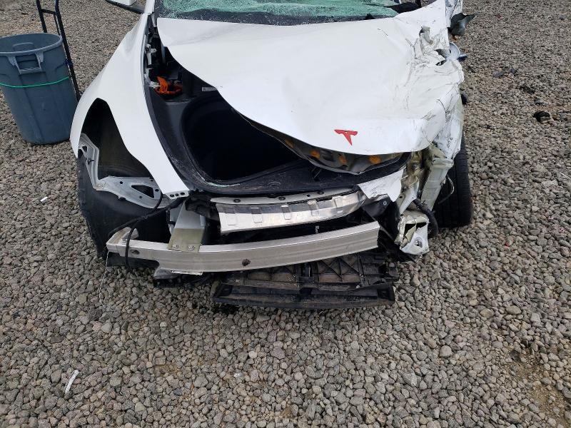 49959426 :رقم المزاد ، 7SAYGDEE6PF711792 vin ، 2023 Tesla Model Y مزاد بيع