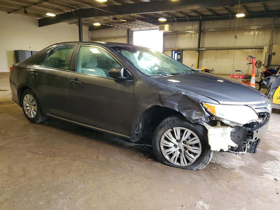49491356 :رقم المزاد ، 4T4BF1FK8CR189663 vin ، 2012 Toyota Camry مزاد بيع