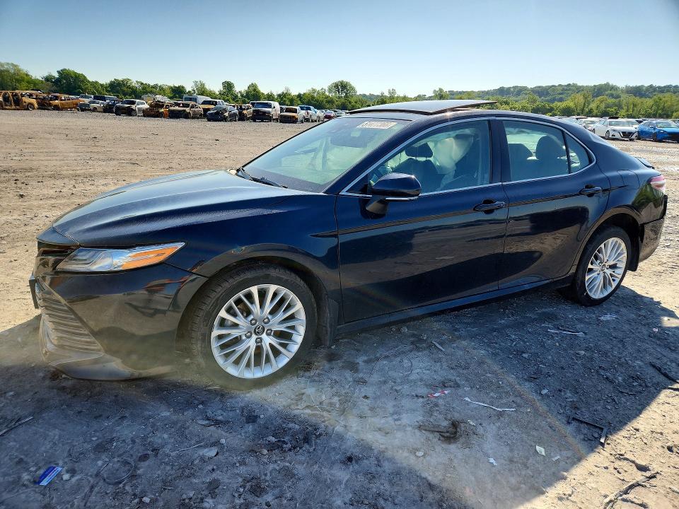 51477366 :رقم المزاد ، 4T1F11AK0LU941177 vin ، 2020 Toyota Camry مزاد بيع