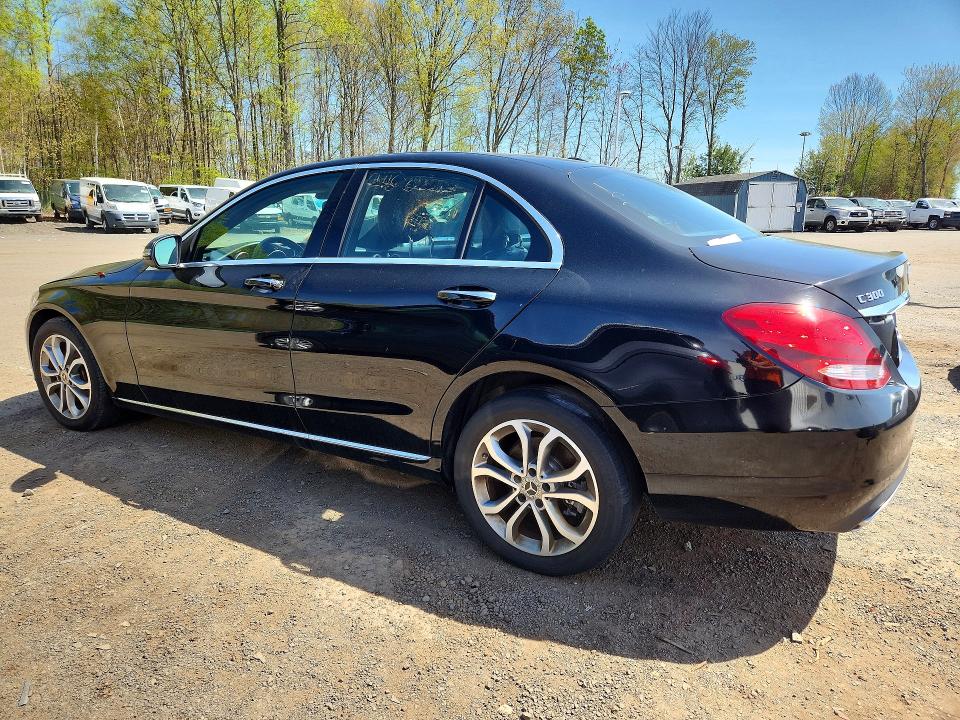 51787726 :رقم المزاد ، 55SWF4KB4JU271269 vin ، 2018 Mercedes-benz C مزاد بيع