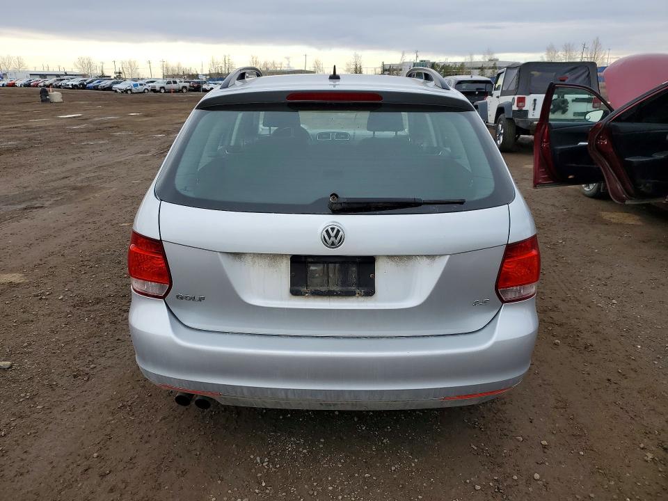 2010 Volkswagen Jetta მანქანა იყიდება აუქციონზე, vin: 3VWKX8AJ8AM621833, აუქციონის ნომერი: 49737116