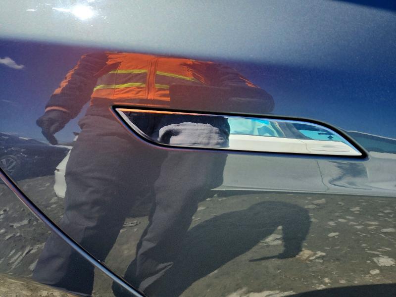 48944606 :رقم المزاد ، 5YJSA1CN3DFP03442 vin ، 2013 Tesla Model S مزاد بيع