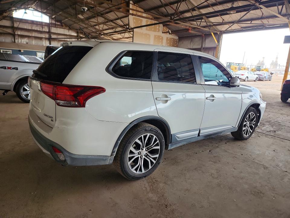 Продаж на аукціоні авто 2016 Mitsubishi Outlander, vin: JA4AD3A33GZ001243, номер лоту: 47808266