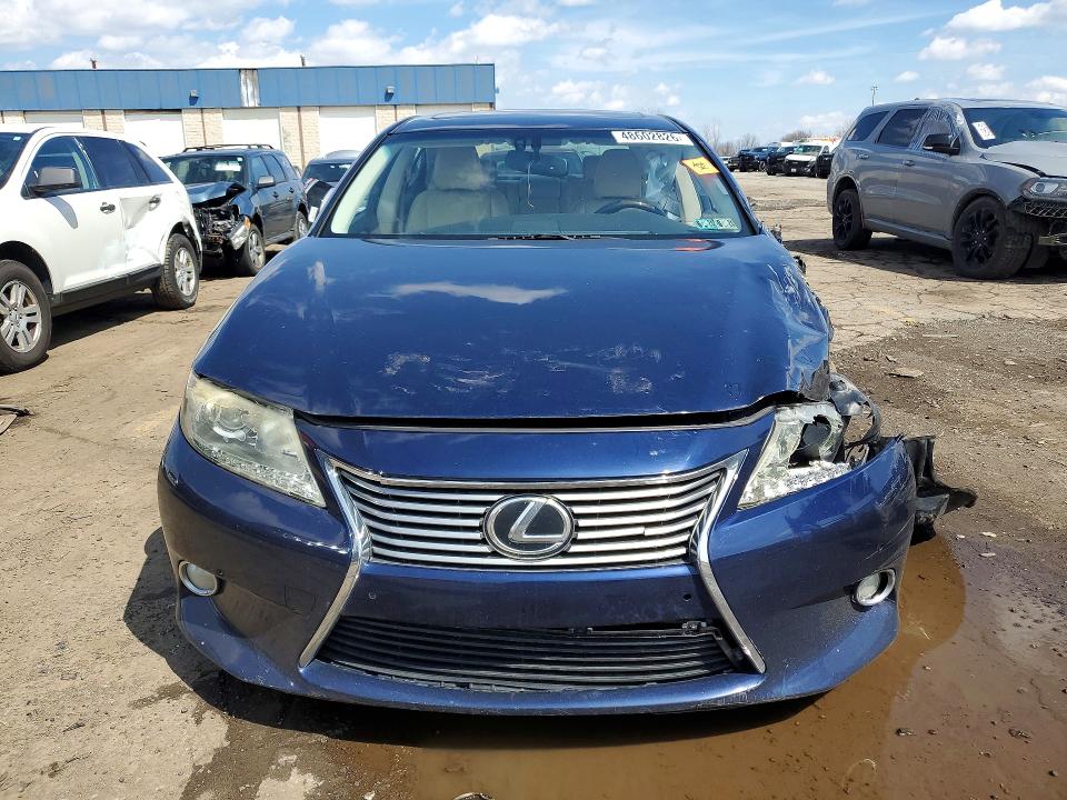 2013 Lexus Es 350 მანქანა იყიდება აუქციონზე, vin: JTHBK1GG2D2050645, აუქციონის ნომერი: 48602826