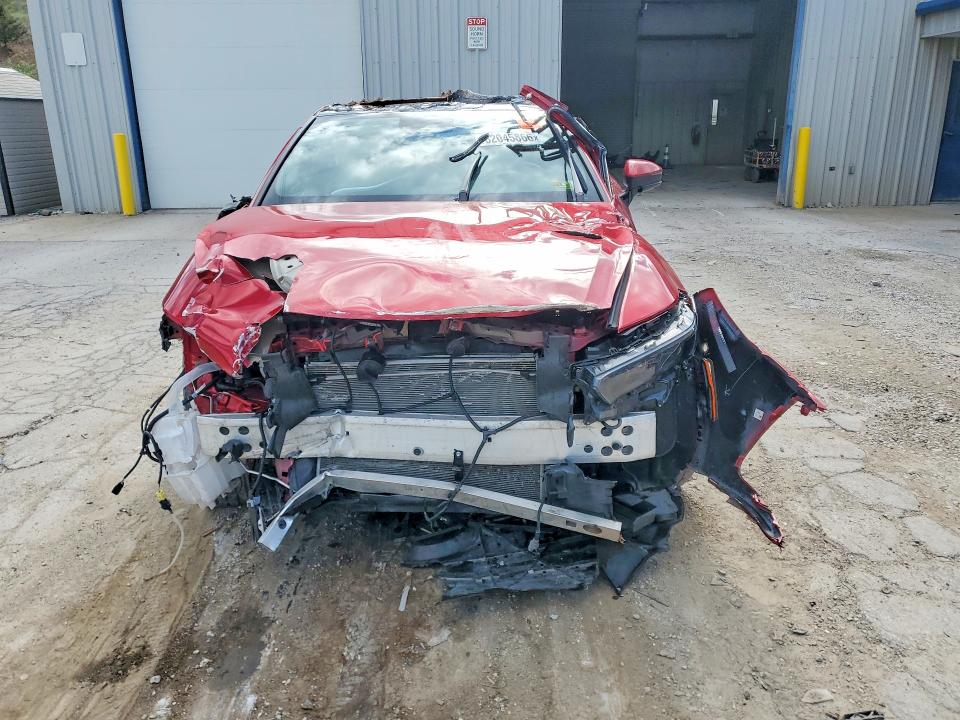 52045866 :رقم المزاد ، JTDAFAAF1P3002554 vin ، 2023 Toyota Crown مزاد بيع