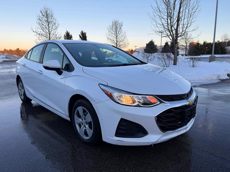 Продаж на аукціоні авто 2019 Chevrolet Cruze, vin: 1G1BC5SM6K7101351, номер лоту: 50954126