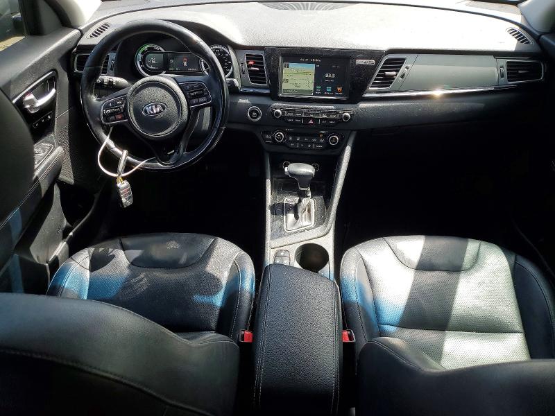 51638796 :رقم المزاد ، KNDCE3LC9H5050707 vin ، 2017 Kia Niro مزاد بيع