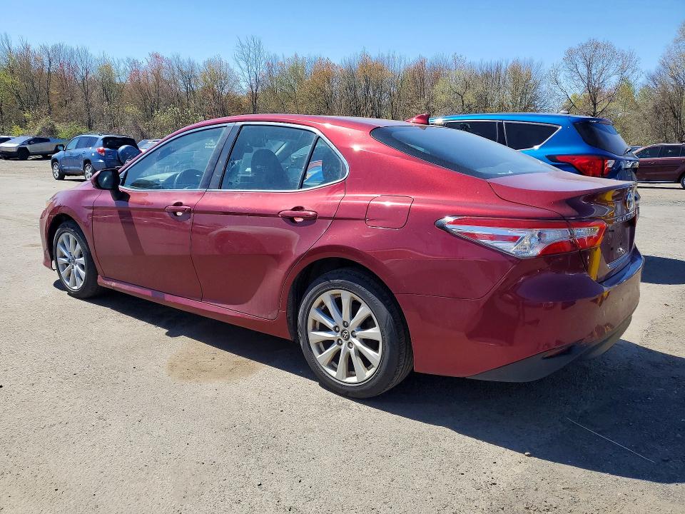 2020 Toyota Camry მანქანა იყიდება აუქციონზე, vin: 4T1C11AK6LU898631, აუქციონის ნომერი: 51068016